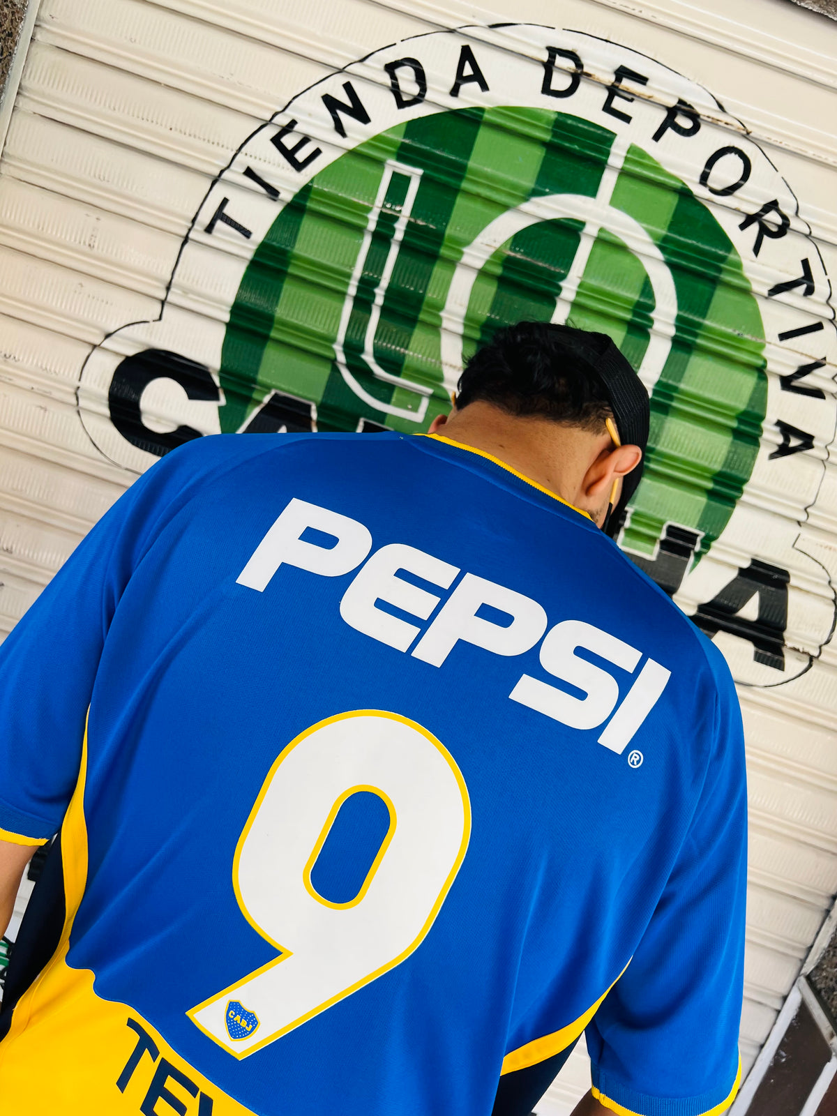 CAMISETA BOCA RETRO LOCAL 2002