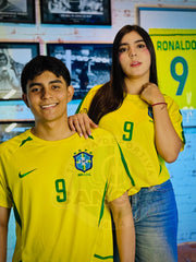 CAMISETA BRASIL RETRO LOCAL 2002