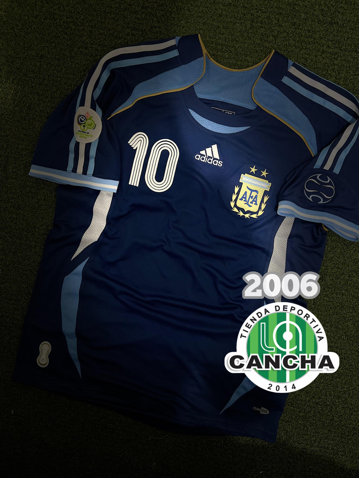 CAMISETA ARGENTINA RETRO VISITANTE 2006