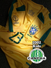 CAMISETA BRASIL RETRO LOCAL 2002 KIDS