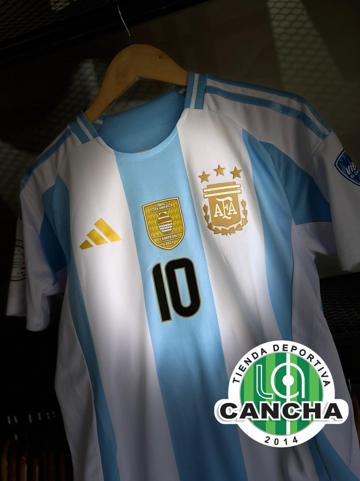 CAMISETA ARGENTINA LOCAL COPA AMERICA 1.1 PLAYER 2024