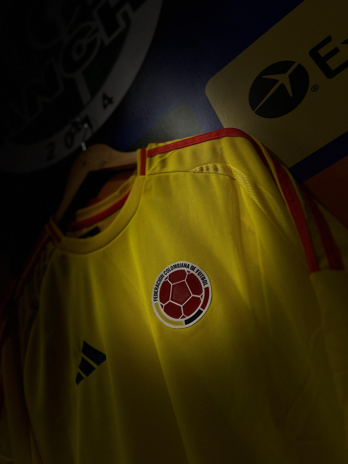 CAMISETA SELECCION COLOMBIA LOCAL TALLA GRANDE 2024 AAA