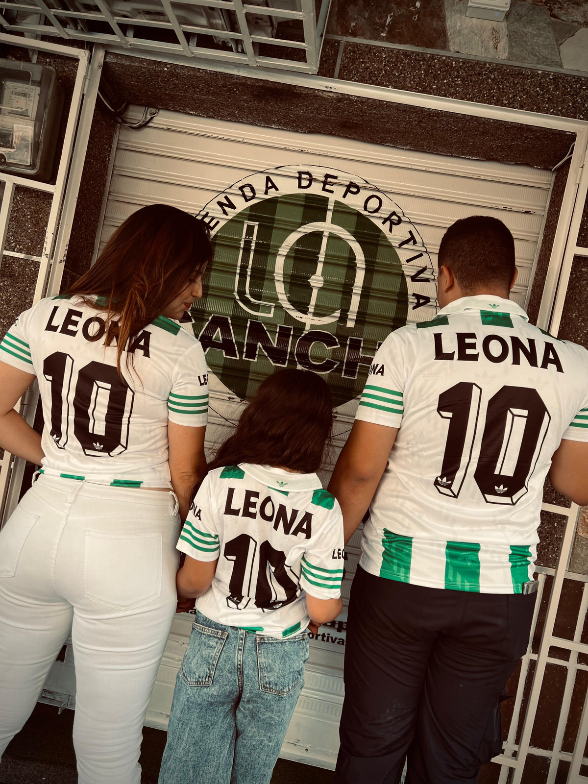 CAMISETA NACIONAL RETRO LEONA 1996  KIDS