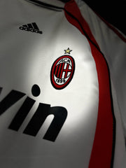 CAMISETA MILAN RETRO VISITANTE GAMA ALTA 2006/2007 KIDS