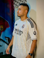CAMISETA REAL MADRID LOCAL 2025-2026 PARCHE CHAMPIONS