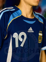 CAMISETA ARGENTINA RETRO VISITANTE 2006