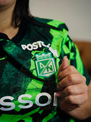 CAMISETA ATLETICO NACIONAL CALENTAMIENTO VERSION FAN 2026