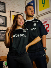 CAMISETA NACIONAL ENTRENAMIENTO NEGRA VERSION FAN 2026