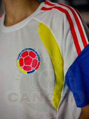 CAMISETA COLOMBIA BLANCA ENTRENAMIENTO 2026