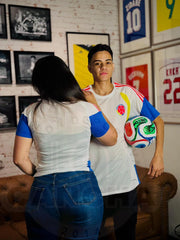 CAMISETA COLOMBIA BLANCA ENTRENAMIENTO 2026