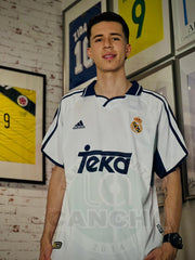 CAMISETA REAL MADRID LOCAL RETRO 2000/2001