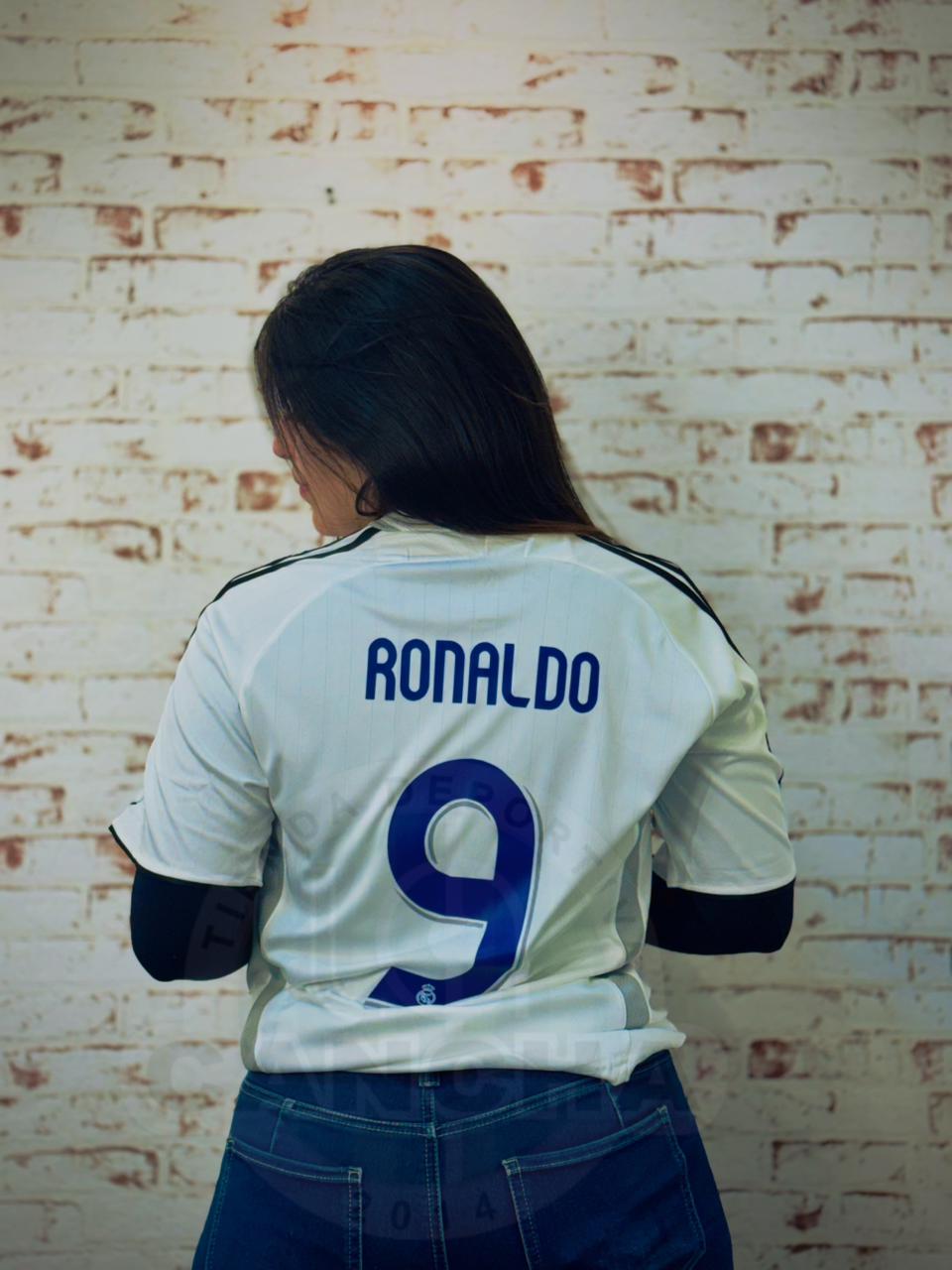 CAMISETA REAL MADRID LOCAL RETRO 2006/2007