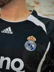 CAMISETA REAL MADRID VISITANTE RETRO 2006/2007