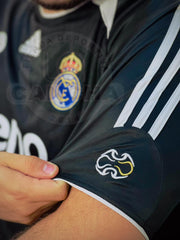 CAMISETA REAL MADRID VISITANTE RETRO 2006/2007