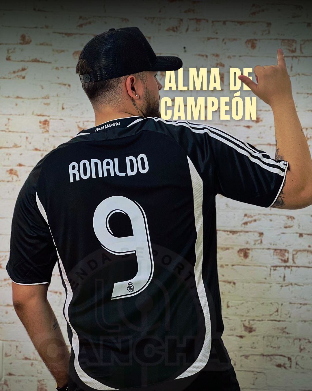 CAMISETA REAL MADRID VISITANTE RETRO 2006/2007