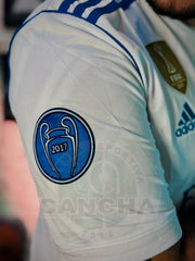 CAMISETA REAL MADRID BLANCA RETRO LOCAL 2017-2018