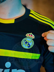 CAMISETA REAL MADRID VISITANTE PORTERO 2011/2012