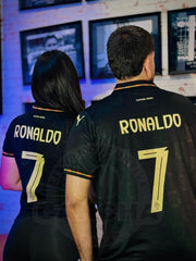 CAMISETA PORTUGAL VERSION ESPECIAL NEGRA