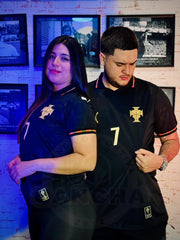 CAMISETA PORTUGAL VERSION ESPECIAL NEGRA