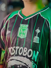CAMISETA NACIONAL RETRO VISITANTE 2003 NIÑO