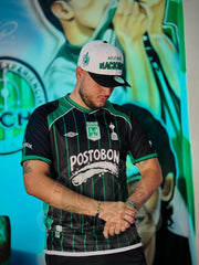 CAMISETA NACIONAL RETRO VISITANTE 2003