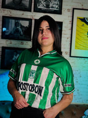 CAMISETA NACIONAL RETRO LOCAL CONVERSE 2001