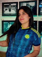 CAMISETA SELECCION COLOMBIA DAMA VISITANTE 2026