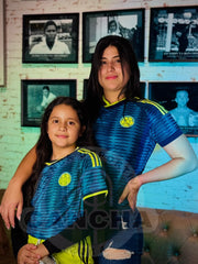 CAMISETA COLOMBIA VISITANTE 2026 NIÑO