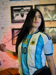 CAMISETA ARGENTINA LOCAL 2026 PARCHES