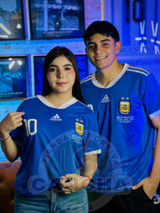 CAMISETA ARGENTINA RETRO VISITANTE 2010