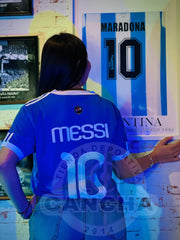 CAMISETA ARGENTINA RETRO VISITANTE 2010