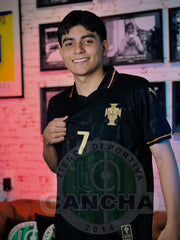 CAMISETA PORTUGAL VERSION ESPECIAL NEGRA