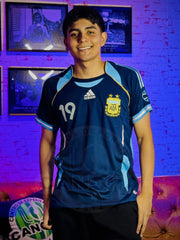 CAMISETA ARGENTINA RETRO VISITANTE 2006
