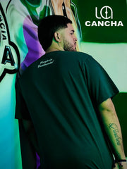 CAMISETA ATLETICO NACIONAL CONTORNO DE ESCUDO VERDE