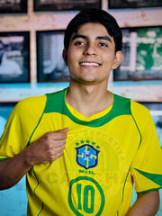 CAMISETA RETRO BRASIL LOCAL 2004