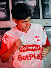 CAMISETA INDEPENDIENTE SANTA FE VISITANTE 2026