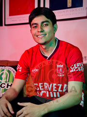 CAMISETA AMERICA RETRO LOCAL 2000