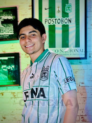 CAMISETA NACIONAL RETRO VISITANTE 1997