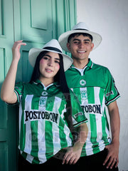 CAMISETA NACIONAL RETRO LOCAL CONVERSE 2001