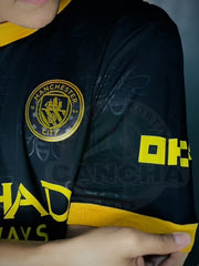 MANCHESTER CITY VISITA HAALAND 2026/2027