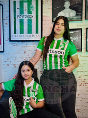 CAMISETA NACIONAL LOCAL JAMES #23 DAMA Y NIÑO 2026/2027