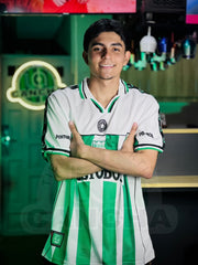 CAMISETA NACIONAL RETRO VISITANTE CONVERSE 2001