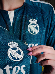CAMISETA REAL MADRID VISITANTE 2026/2027