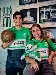 CAMISETA NACIONAL RETRO LOCAL TIPO POLO 2001