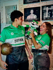 CAMISETA NACIONAL RETRO LOCAL TIPO POLO 2001