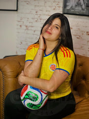 CAMISETA SELECCION COLOMBIA LOCAL DAMA 2026