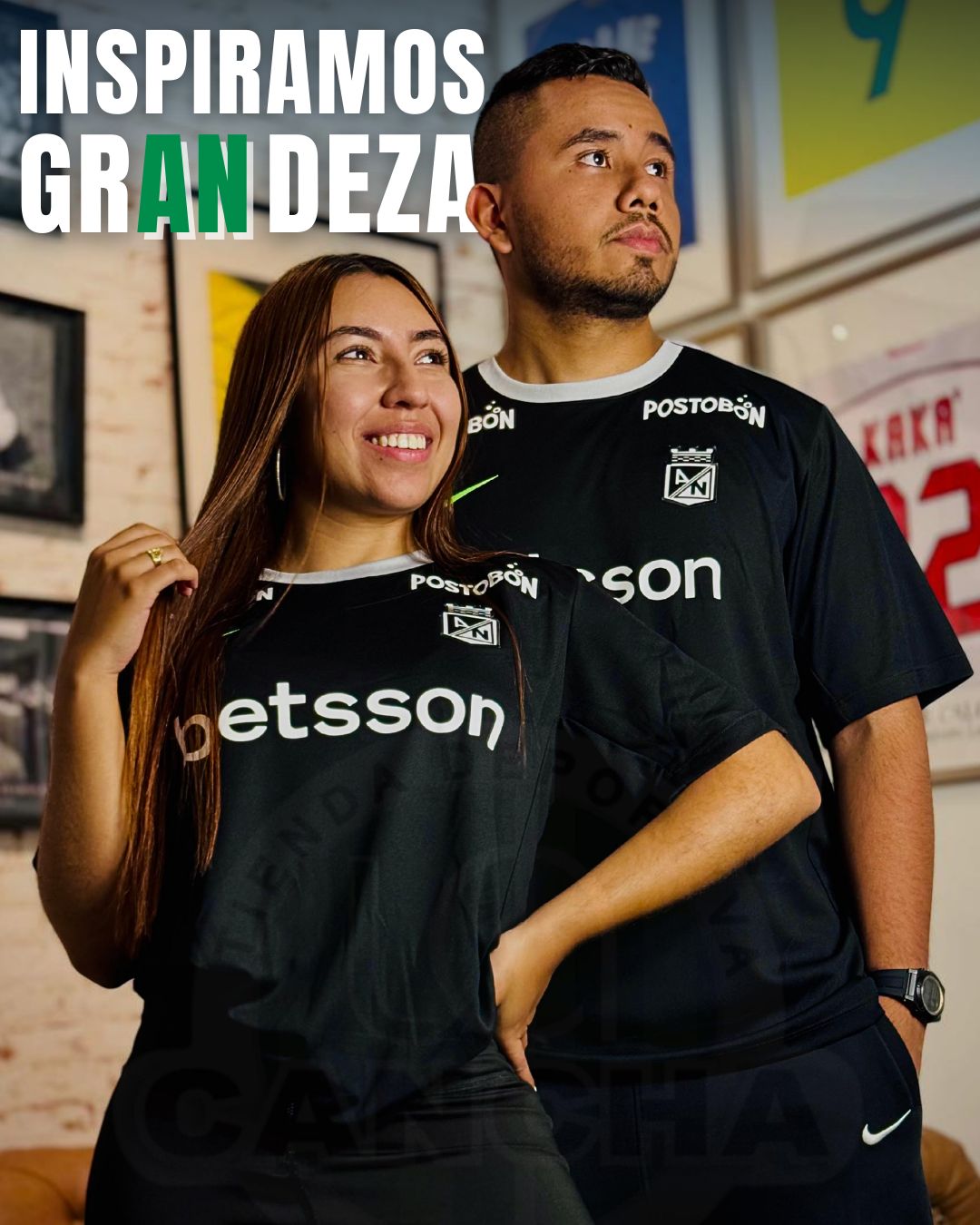 CAMISETA NACIONAL ENTRENAMIENTO NEGRA VERSION FAN 2026
