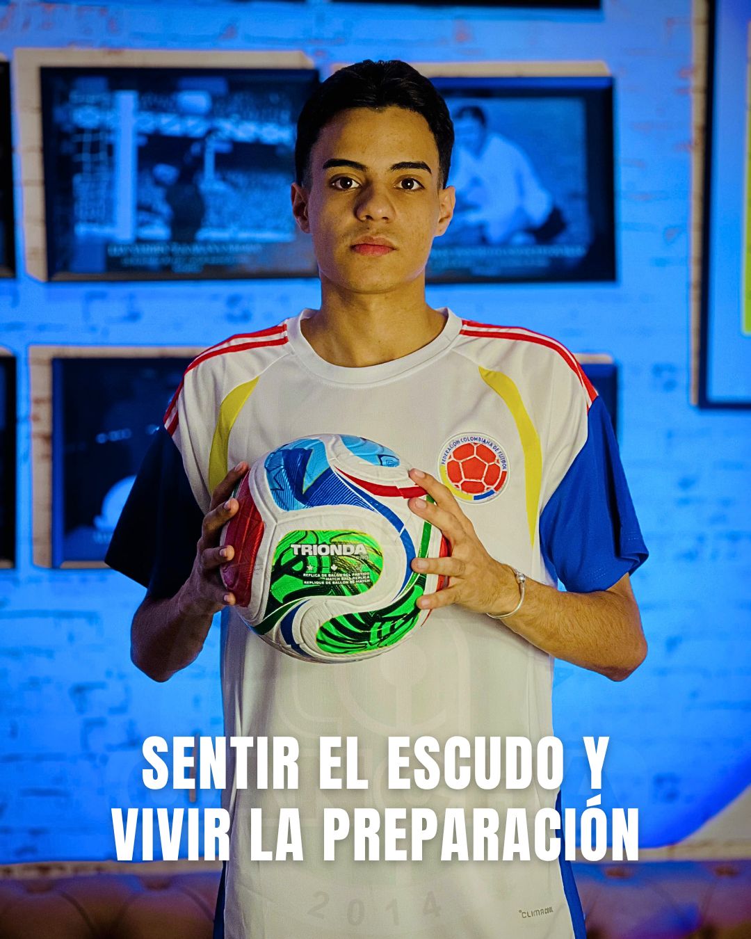 CAMISETA COLOMBIA BLANCA ENTRENAMIENTO 2026