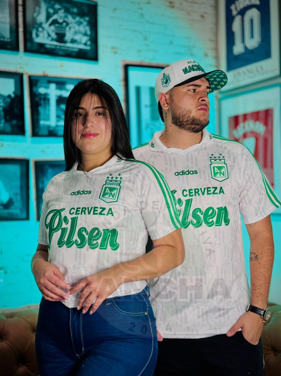 CAMISETA NACIONAL RETRO 1996