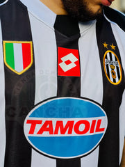 CAMISETA JUVENTUS RETRO LOCAL 2002